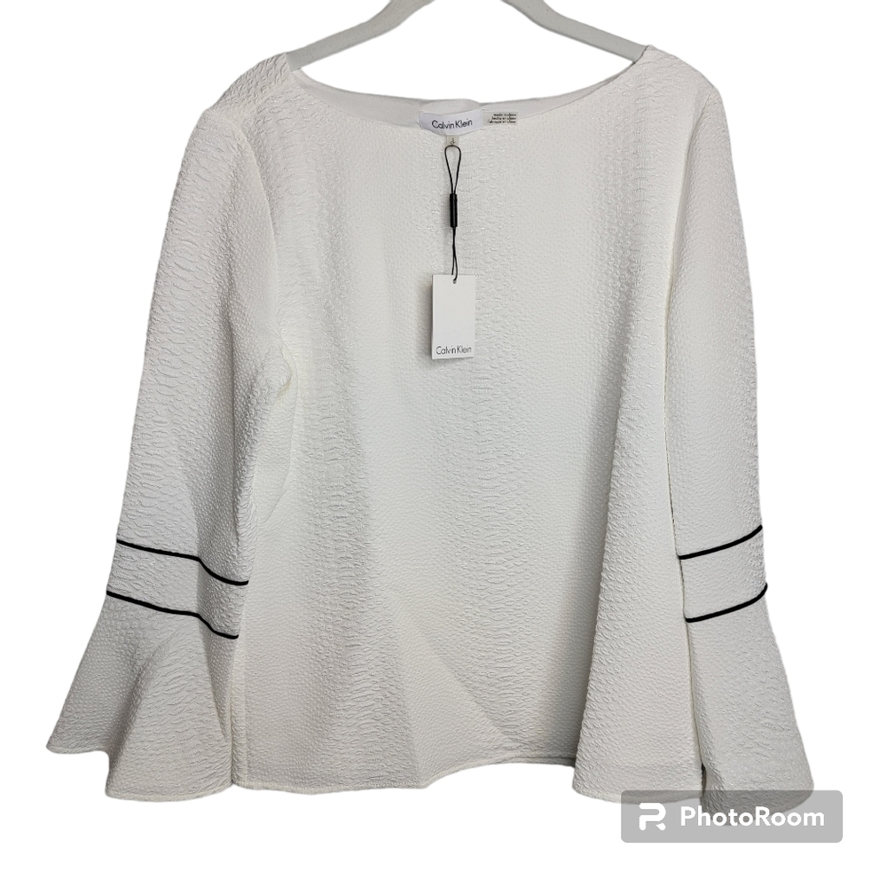 Calvin Klein NWT Bell Sleeves Snakeskin Blouse S